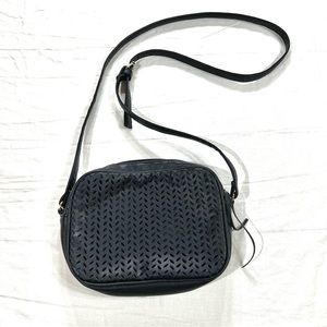 Summer & Rose Black Vegan Leather Delilah Crossbody Bag ~ Purse W/Gold Zipper